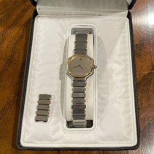 Movado Women’s Watch, Two-Tone Stainless Steel Classic Museum Dial, Extra Links